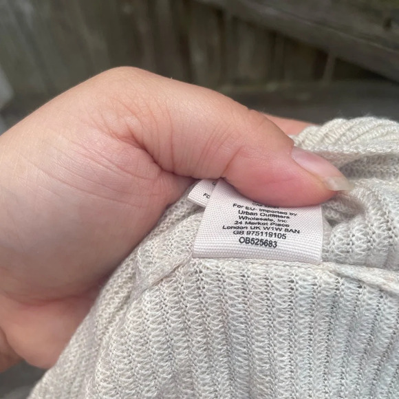 FREE PEOPLE STARMAN PULLOVER TOP - Picture 4 of 7